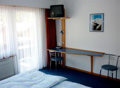 фото отеля Hotel Garni Domino