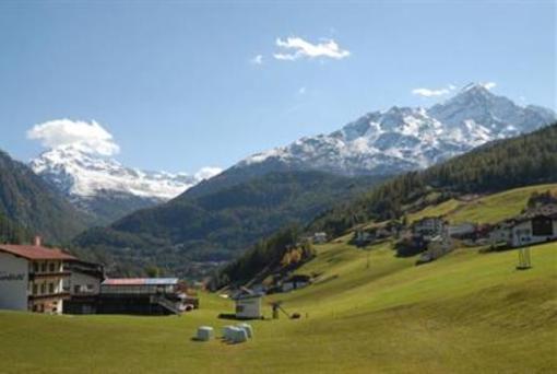 фото отеля Alpengasthof Gruner