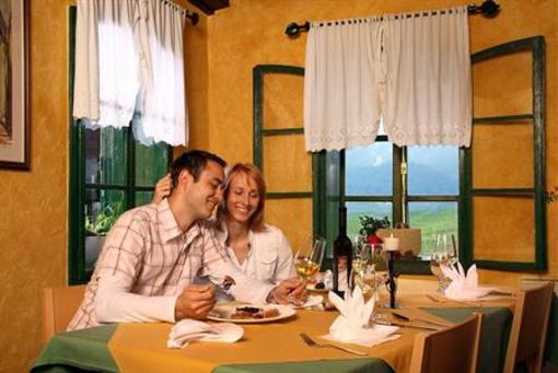 фото отеля Wine Grower's Mansion Zlati Gric Hotel Slovenske Konjice