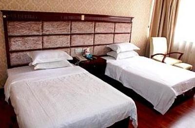 фото отеля Super 8 Hotel Dongguan Humen Taiping