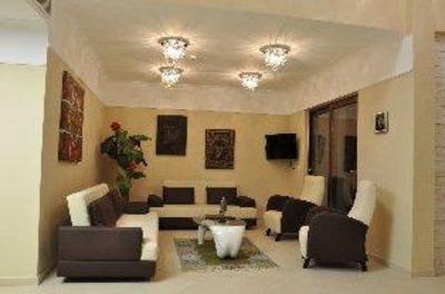 фото отеля Small Beach Hotel