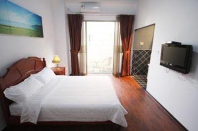 фото отеля The Simple Life Hotel