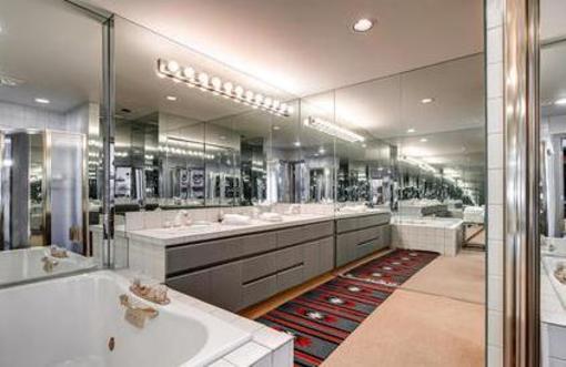 фото отеля Seasons Lodge At Arrowhead Edwards