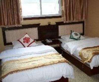 фото отеля Shangri-la Tibetan Family Inn
