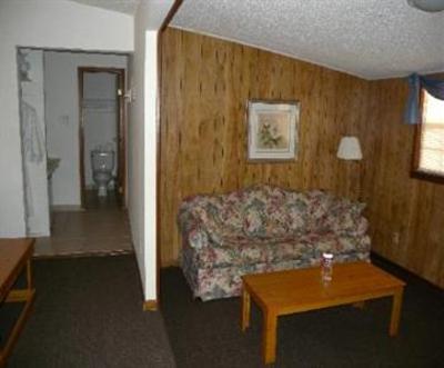 фото отеля Pine Creek Country Inn
