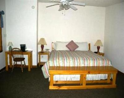 фото отеля Pine Creek Country Inn