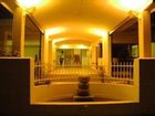 фото отеля The Atrium Apartments