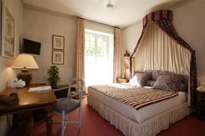 фото отеля Le Moulin De L Abbaye Hotel Brantome