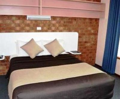 фото отеля Portarlington Beach Motel