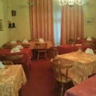 фото отеля Hotel Restaurant Les Carillons Cransac