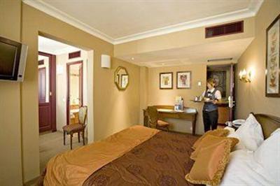 фото отеля Best Western Cannes Riviera