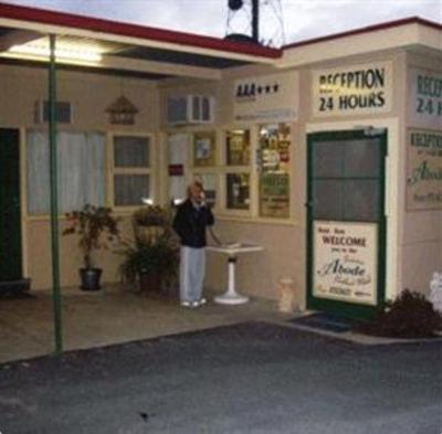 фото отеля Abode Parkland Motel