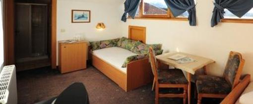 фото отеля Hotel Hubertus Serfaus