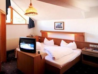 фото отеля Hotel Hubertus Serfaus