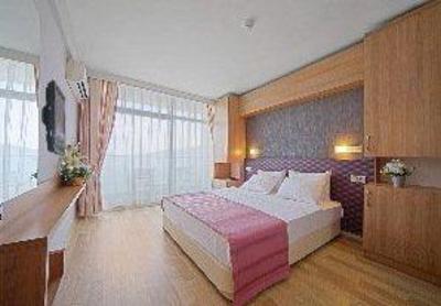 фото отеля Sol Beach Hotel