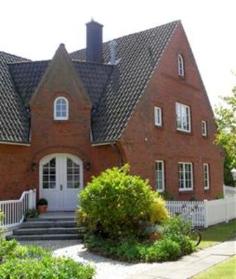 фото отеля Landhaus Ellerbrock Hotel Sankt Peter-Ording