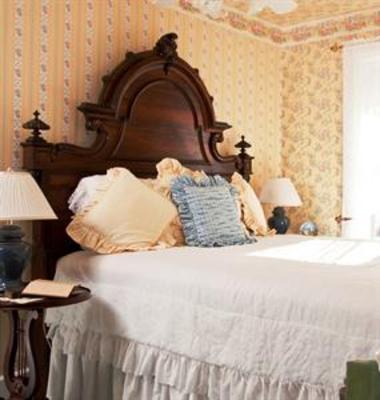 фото отеля Brook Farm Inn