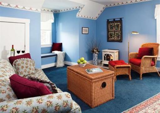 фото отеля Brook Farm Inn