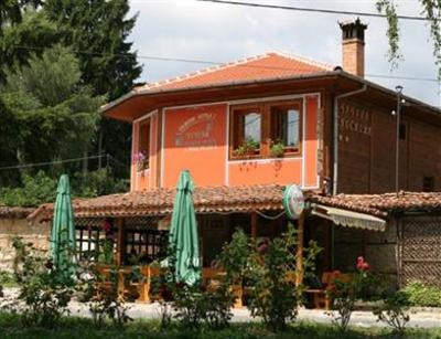 фото отеля Chuchura Family Hotel