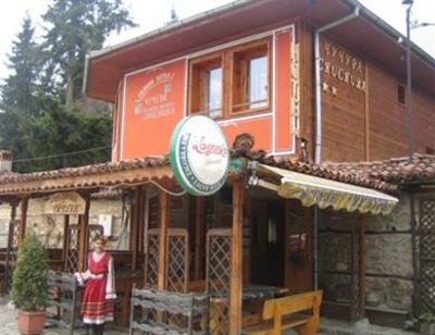 фото отеля Chuchura Family Hotel