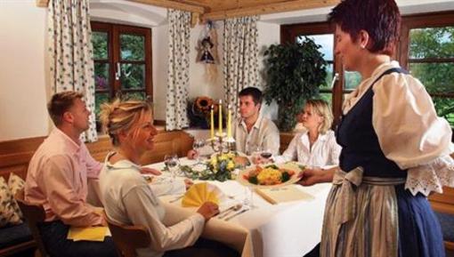 фото отеля Hoisl-Brau Landhotel