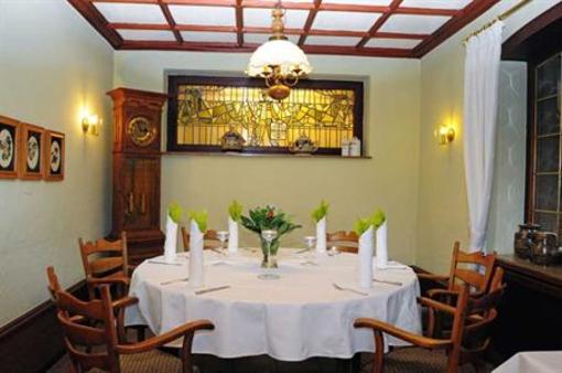 фото отеля Hotel Restaurant & Cafe Waldschlosschen