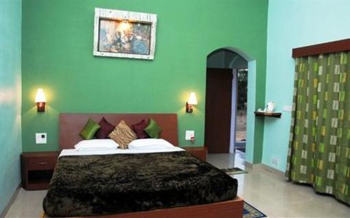 фото отеля Greenwoods Resort