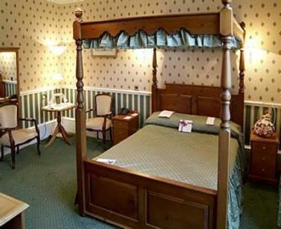 фото отеля Legacy Oaklands Country House Hotel Laceby