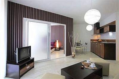 фото отеля Sea Isle Apartment Sunny Beach