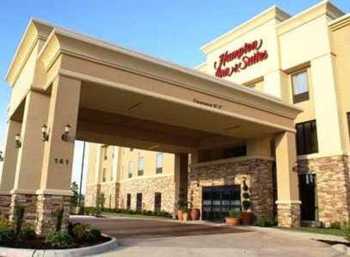 фото отеля Hampton Inn and Suites Center