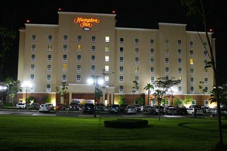 фото отеля Hampton Inn by Hilton Guadalajara Aeropuerto El Salto