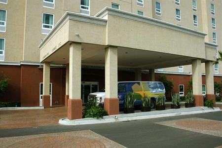 фото отеля Hampton Inn by Hilton Guadalajara Aeropuerto El Salto
