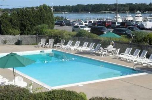 фото отеля Baron's Cove Inn