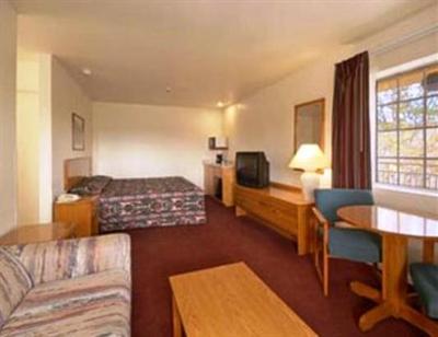 фото отеля Super 8 Motel Upper Lake