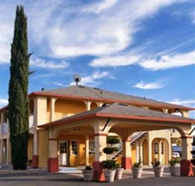 фото отеля Super 8 Motel Upper Lake