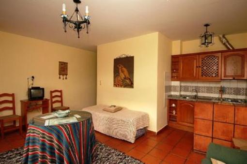 фото отеля Apartamentos Turisticos Los Tinaos