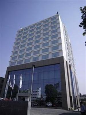 фото отеля St Laurn Towers