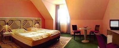 фото отеля Erzgebirgshotel Freiberger Hohe