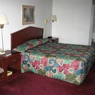 фото отеля Relax Inn