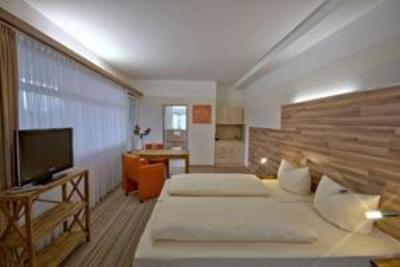 фото отеля Hotel Petul City Essen
