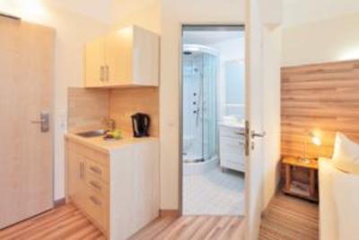 фото отеля Hotel Petul City Essen