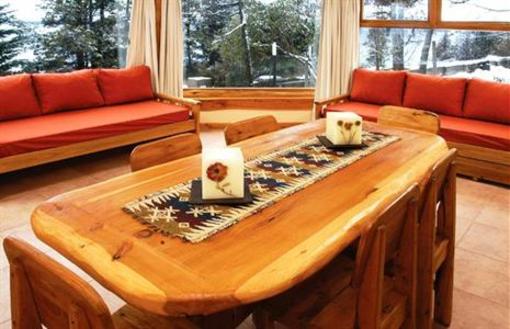 фото отеля Altos Del Nahuel Apartments San Carlos de Bariloche