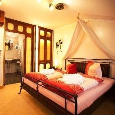 фото отеля Hotel Neuwirt Sauerlach