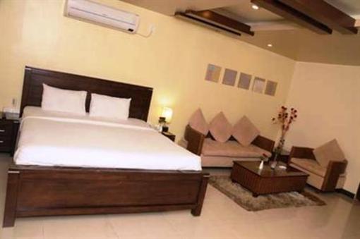 фото отеля The Elite Suites