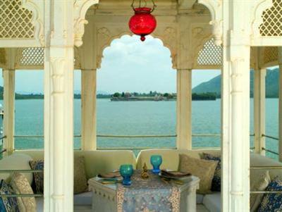 фото отеля Taj Lake Palace Udaipur