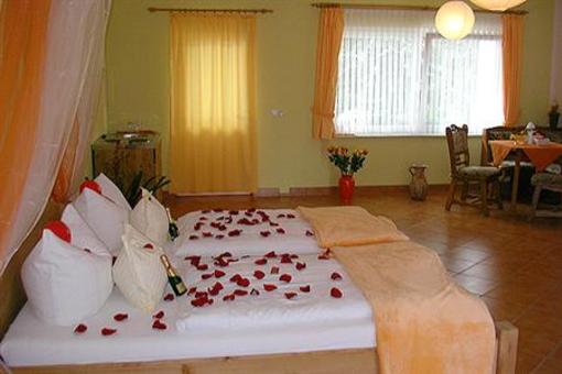 фото отеля Hotel Pension Am Mühlberg Lübbenau