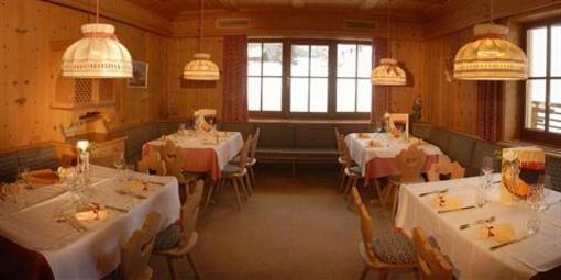 фото отеля Dolomites Inn