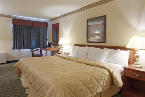 фото отеля Comfort Inn Meadowvale Mississauga