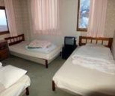 фото отеля Rental Cottage White Rabbit Madarao Kogen Iiyama