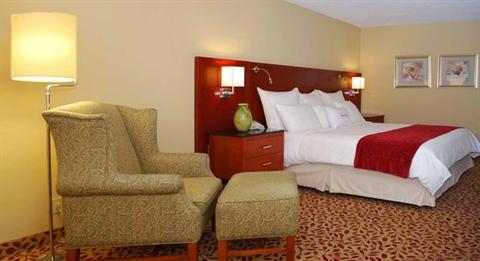 фото отеля Doubletree Norwalk Hotel